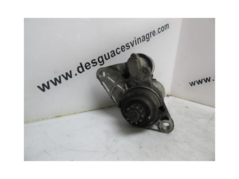 Recambio de motor arranque : volkswagen polo : 1.2 g (63,90cv) [2002] para volkswagen polo 1.2 g referencia OEM IAM 0001121016  