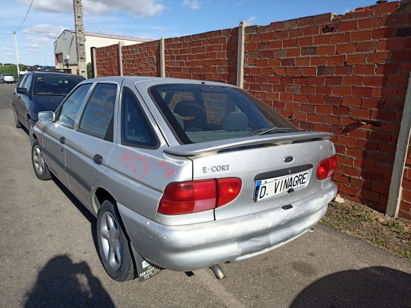 ford escort del año 1998