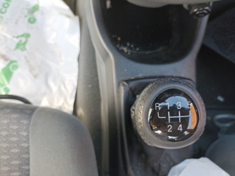 daewoo nubira del año 2004