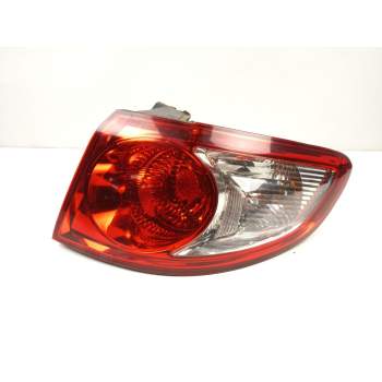 PILOTO TRASERO DERECHO 924022B020 