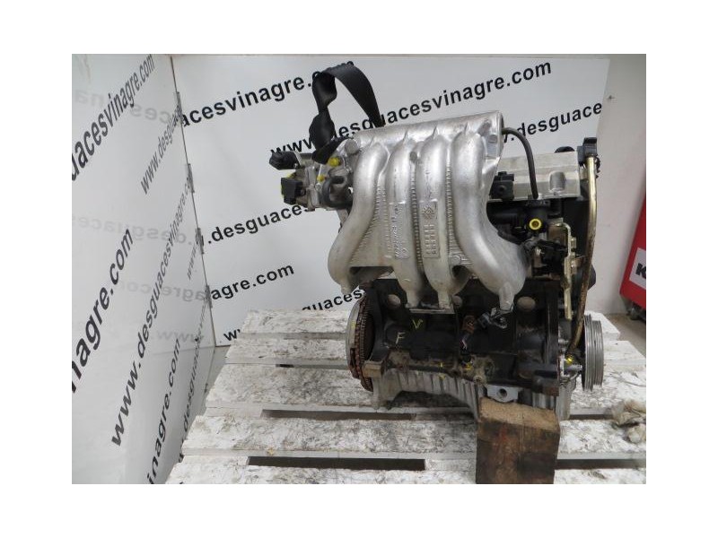 Recambio de motor gasolina renault scenic 16 g 1998 para renault scenic 1.6 g referencia OEM IAM K7MA702  
