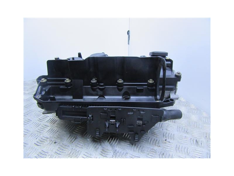Recambio de culata turbo diesel para bmw 120 2.0 td referencia OEM IAM 7781211.05  