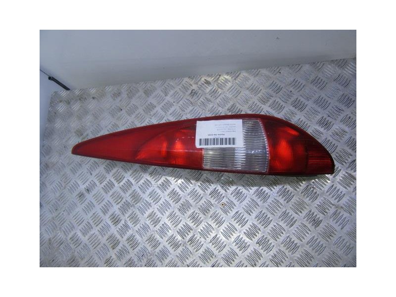 Recambio de piloto trasero derecho para ford mondeo 2.0 g /cjba referencia OEM IAM RANCHERA  