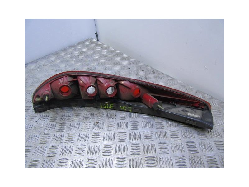 Recambio de piloto trasero derecho para ford mondeo 2.0 g /cjba referencia OEM IAM RANCHERA  