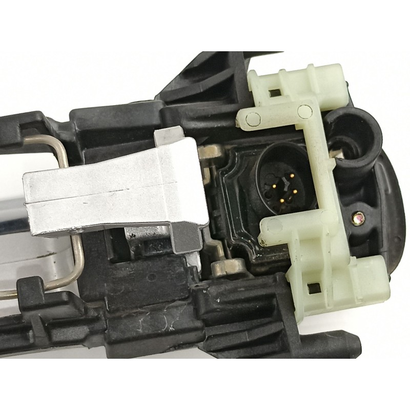 Recambio de manilla delantera derecha para mercedes-benz e240 2.6g g112914 w210 170cv referencia OEM IAM A2027601070 2027601070 