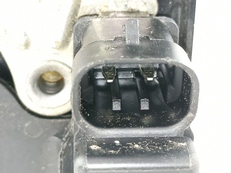 Recambio de cerradura puerta trasera izquierda para chevrolet kalos 1.4 se referencia OEM IAM 96260995  