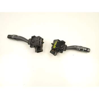 MANDO LUCES Y LIMPIAS 934102B000CA 934202B100