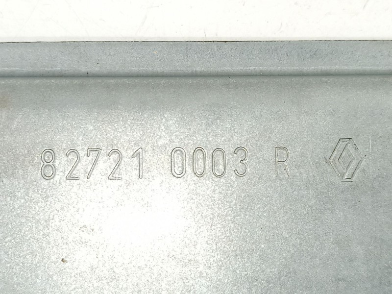 Recambio de elevalunas trasero izquierdo para renault megane 1.5 dci k9k j8 referencia OEM IAM 827210003R 827310185R 0130822330