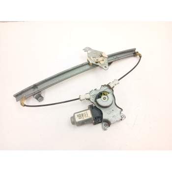 ELEVALUNAS TRASERO IZQUIERDO 82701AV610 