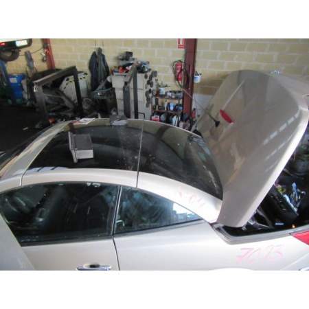 Recambio de cerradura puerta trasera izquierda para renault megane 1.5 dci k9k j8 referencia OEM IAM 825030002R  