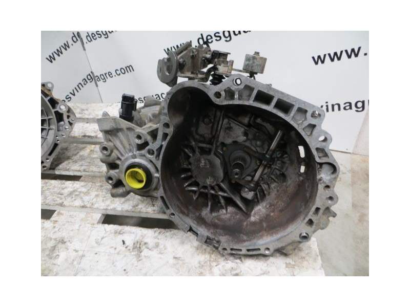 Recambio de bomba combustible aforador para renault megane 1.5 dci k9k j8 referencia OEM IAM 172020033R 0580207007 1002908AA