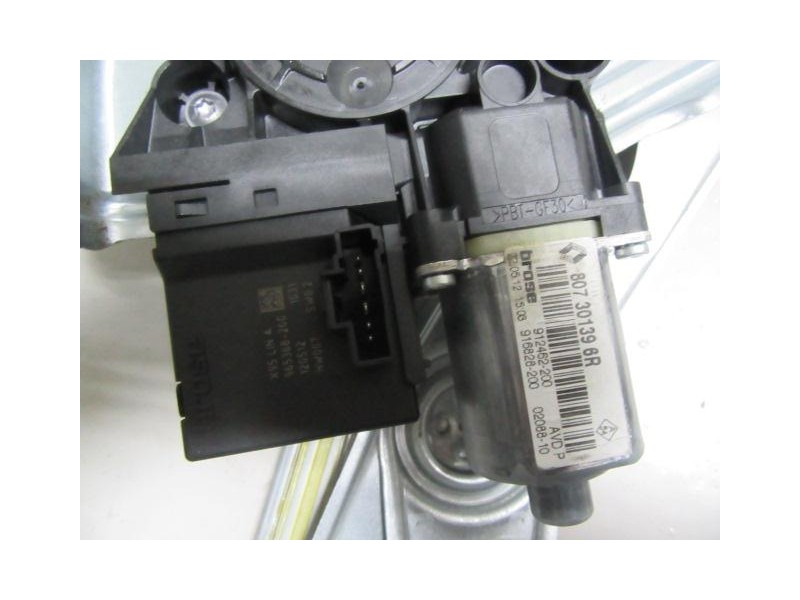 Recambio de elevalunas elec. del. dch. : renault megane : 1.5 dci k9k 837 [2012] para renault megane 1.5 dci k9k 837 referencia 