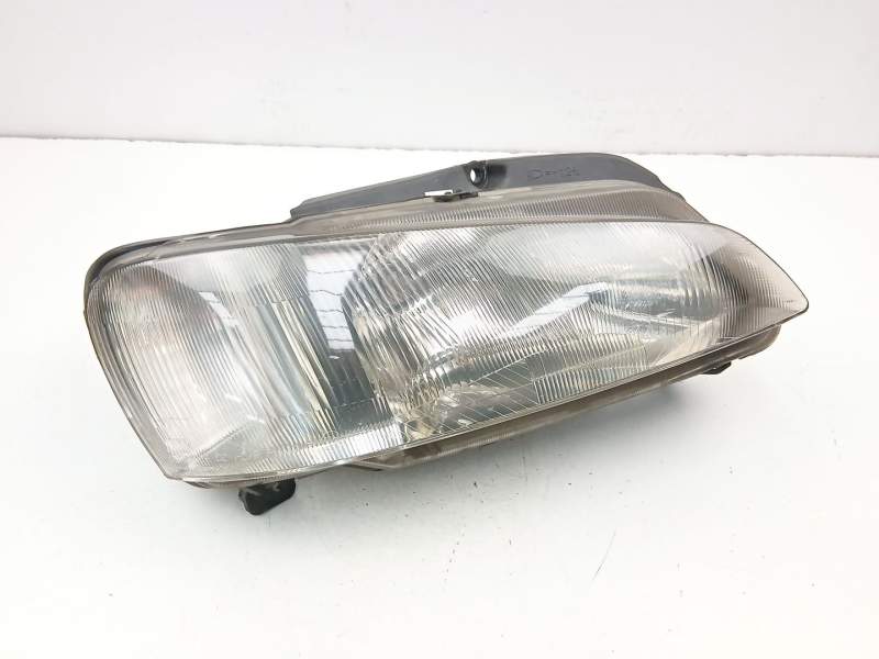 Recambio de faro derecho para peugeot 106 ii (1a_, 1c_) 1.4 i referencia OEM IAM 6205P4  