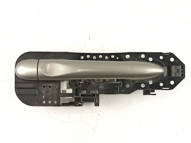 Recambio de cerradura puerta trasera derecha para renault megane 1.5 dci k9k 837 referencia OEM IAM 806060041R  