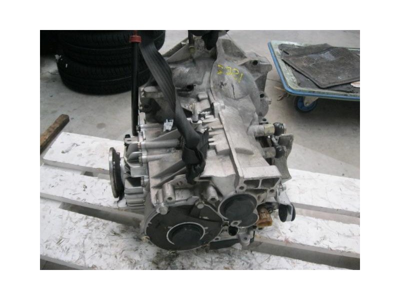 Recambio de cambio automatico : audi 80 : 1.9 d-1z (89,76cv) 4p [1998] para audi  80 1.9 d-1z   4p referencia OEM IAM   