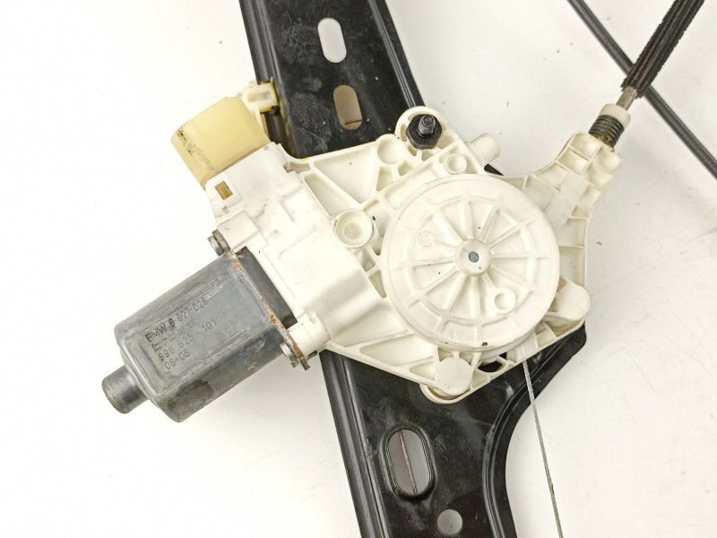 Recambio de elevalunas delantero derecho para bmw serie 3 berlina (e90) 320d referencia OEM IAM 7140588 0130822227 