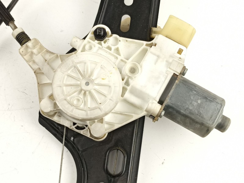 Recambio de elevalunas delantero izquierdo para bmw serie 3 berlina (e90) 320d referencia OEM IAM 7060265 6927027 0130822226