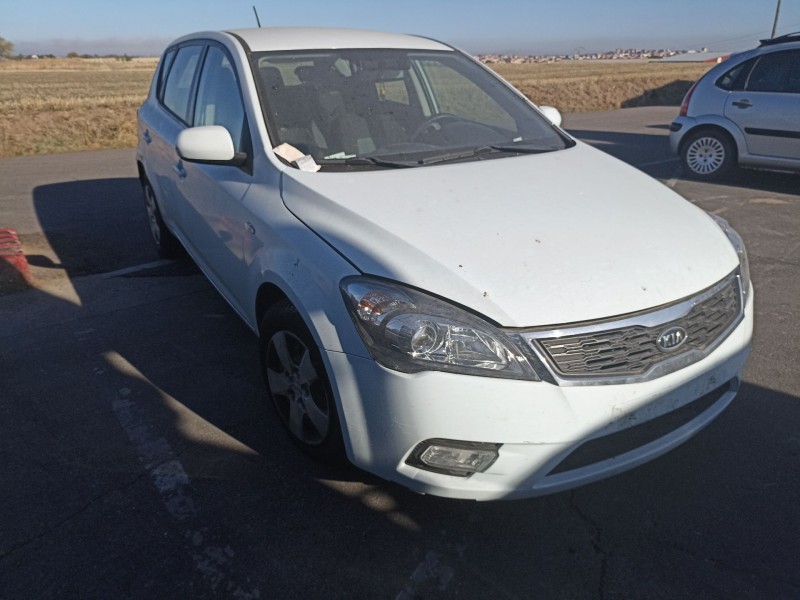 kia cee d del año 2006