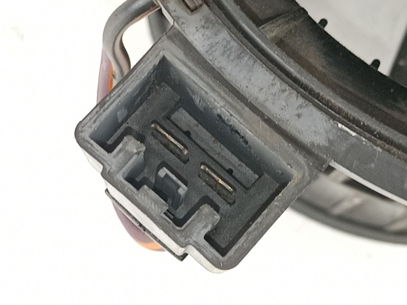 Recambio de motor calefaccion para ford fiesta 1.4 tdci referencia OEM IAM 1252926  