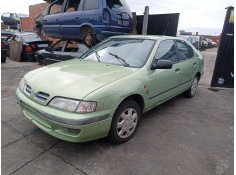 nissan primera berlina (p11) del año 1996