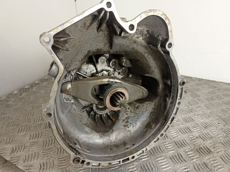 Recambio de caja cambios 5v gasolina para bmw serie 3 berlina (e30) 1.8 318i edition referencia OEM IAM AMR 120892 