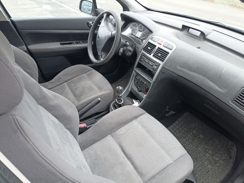 peugeot 307 (s1) del año 2001