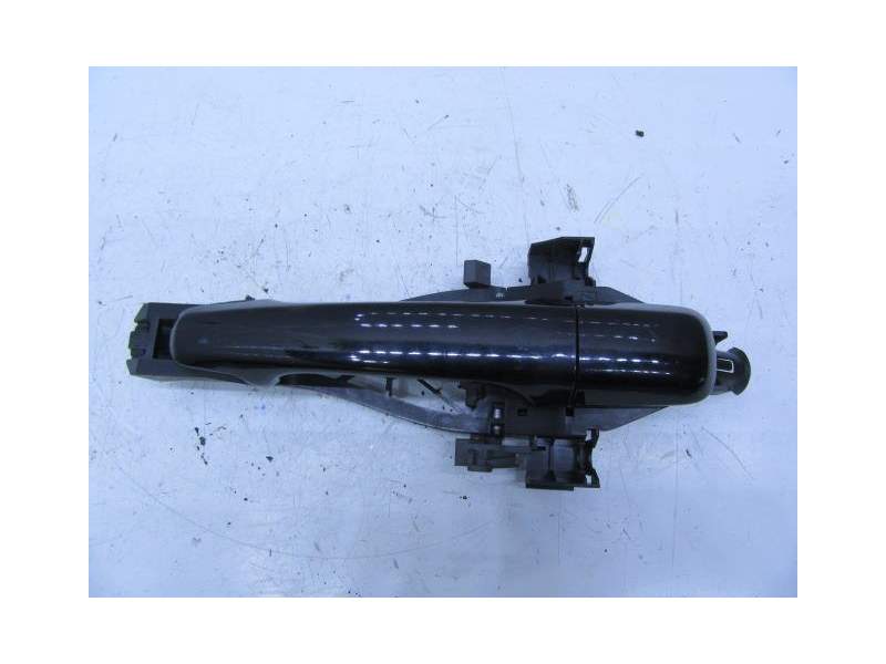 Recambio de manilla trasera derecha para volvo s40 1.6 td referencia OEM IAM 30784203  