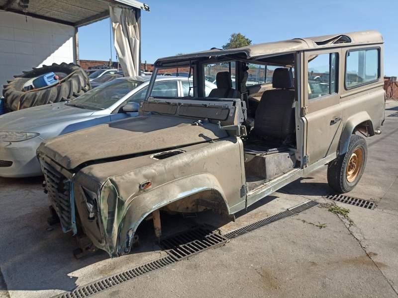 Recambio de carroceria para land rover defender station wagon (l316, l315) 2.5 td5 4x4 (l316) referencia OEM IAM   