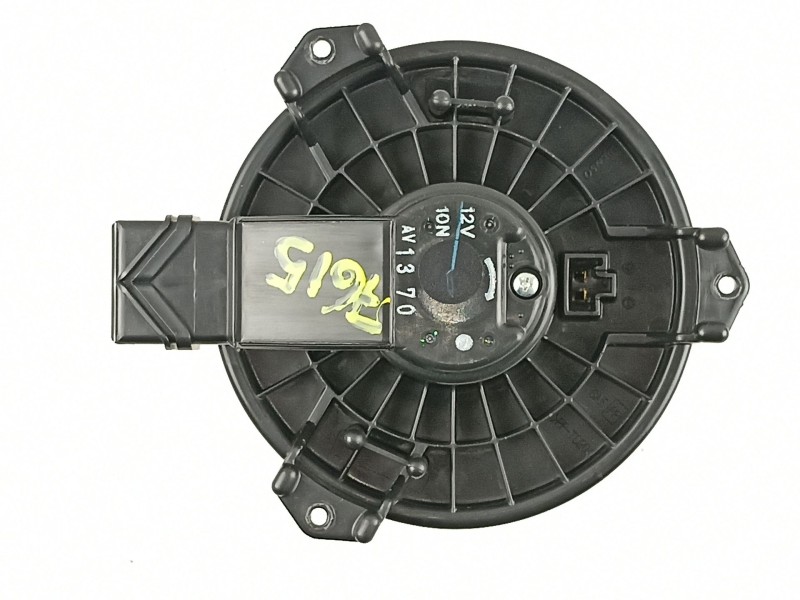 Recambio de motor calefaccion para toyota yaris 1.0g 1kr referencia OEM IAM 871030D101 AV1370 