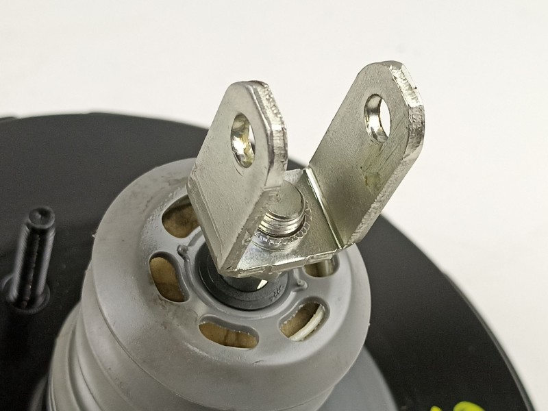 Recambio de servofreno para toyota yaris 1.0g 1kr referencia OEM IAM 472000D540 03775207414 