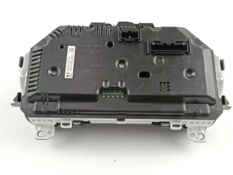Recambio de cuadro instrumentos para toyota yaris 1.0g 1kr referencia OEM IAM 838000DR50 MB1575505203 