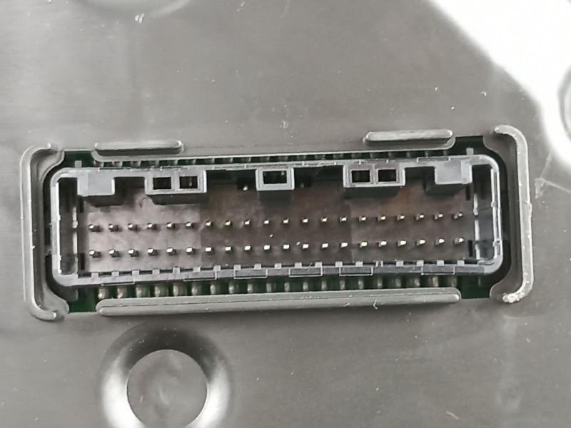 Recambio de cuadro instrumentos para toyota yaris 1.0g 1kr referencia OEM IAM 838000DR50 MB1575505203 