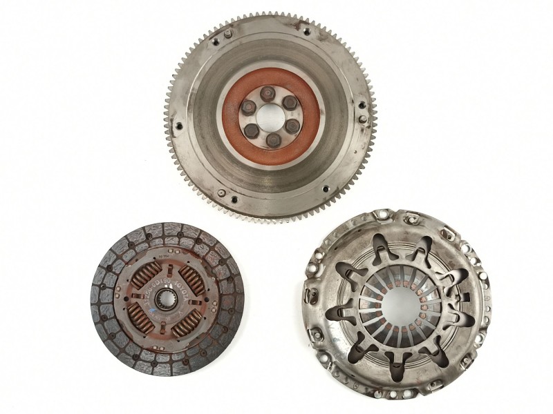 Recambio de embrague bimasa (maza y embrague) para toyota yaris 1.0g 1kr referencia OEM IAM 134510Q010 312500D190 312100D150