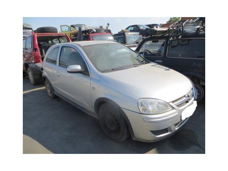 opel corsa c (x01) del año 2005