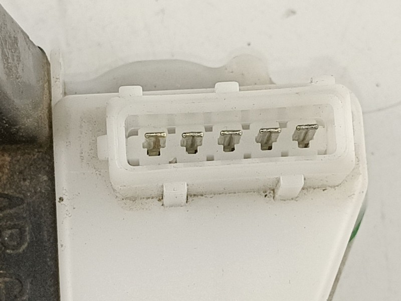 Recambio de cerradura puerta trasera izquierda para peugeot 607 2.2 d referencia OEM IAM 913783  