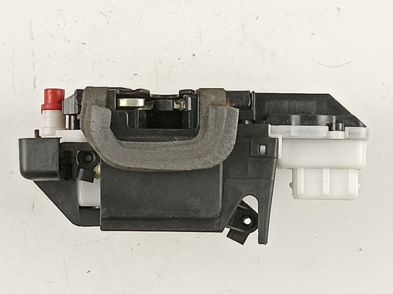 Recambio de cerradura puerta trasera izquierda para peugeot 607 2.2 d referencia OEM IAM 913783  