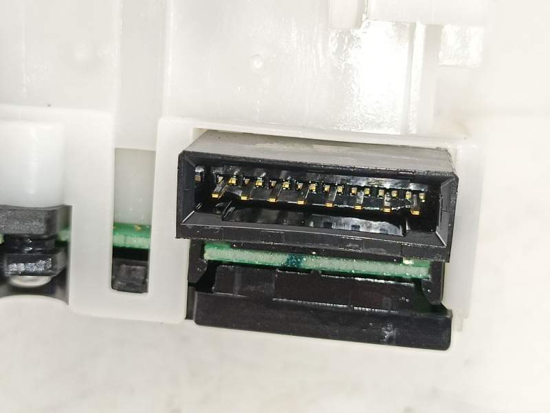 Recambio de cuadro instrumentos para peugeot partner 1.6 hdi d-9hx o 9h2 referencia OEM IAM 9665000380 503001315602 6106ZN
