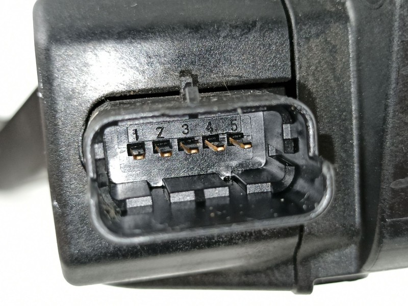 Recambio de potenciometro aceleracion para peugeot partner 1.6 hdi d-9hx o 9h2 referencia OEM IAM 9654725380 0280755044 