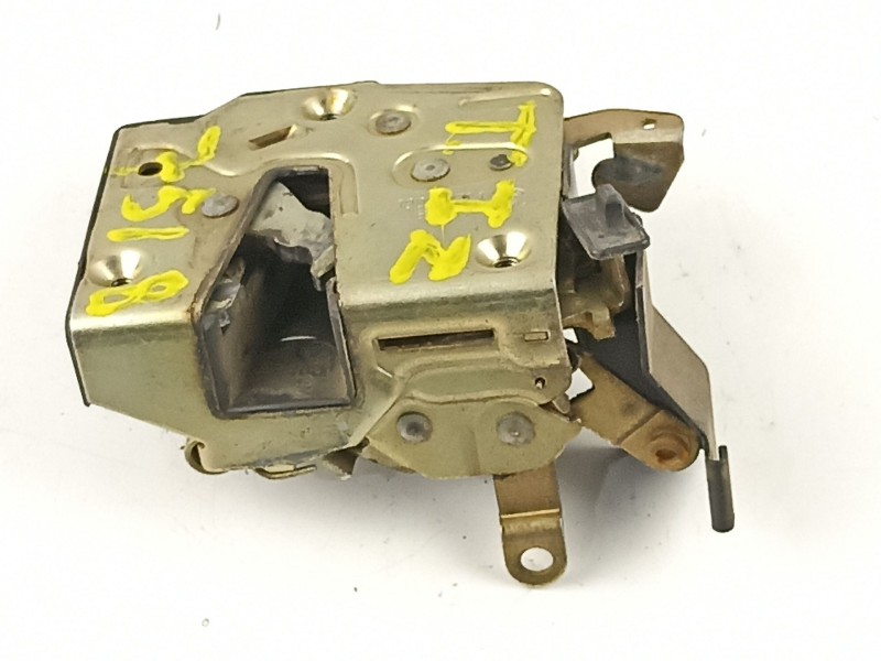 Recambio de cerradura puerta trasera izquierda para bmw serie 3 berlina (e30) 1.8 318i edition referencia OEM IAM 19065711  