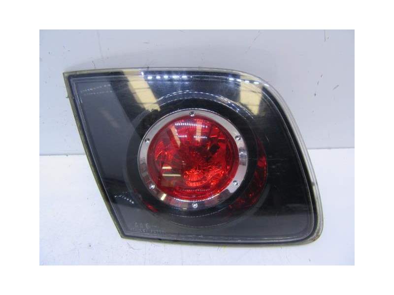 Recambio de piloto porton izquierdo para mazda 3 1.6 hdi g8da referencia OEM IAM BN9B513J0C  