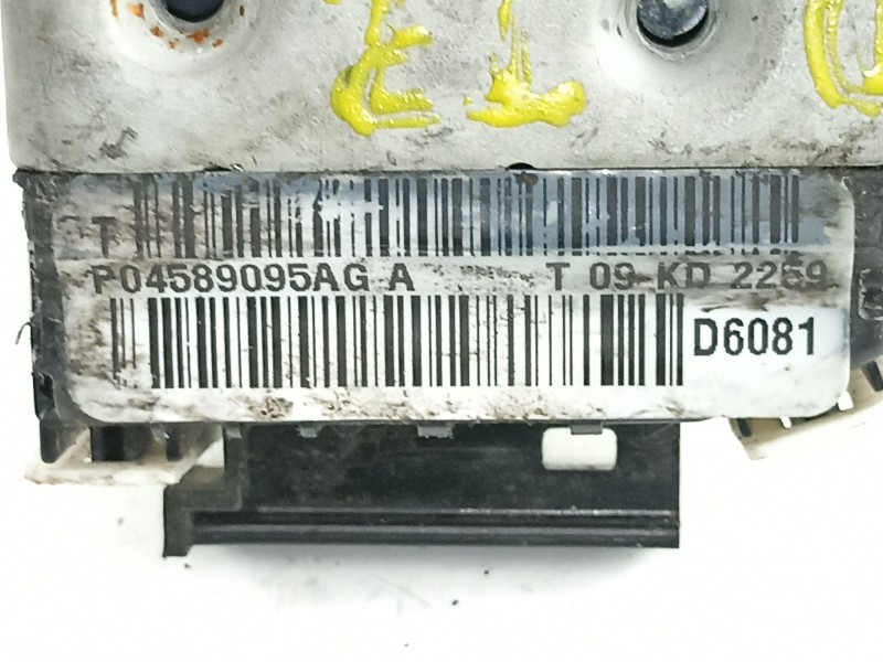 Recambio de cerradura puerta delantera izquierda para jeep patriot 2.0 tdi referencia OEM IAM 4589095AF 4589095AG T09KD2259