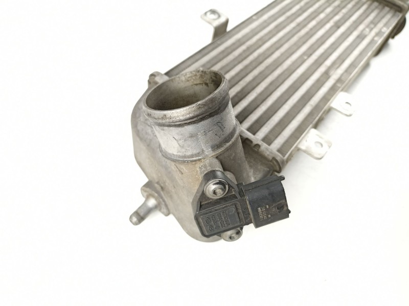 Recambio de radiador intercooler para kia ceed 1.6 crdi - d4fb referencia OEM IAM 282712A610 6714315 3930084400