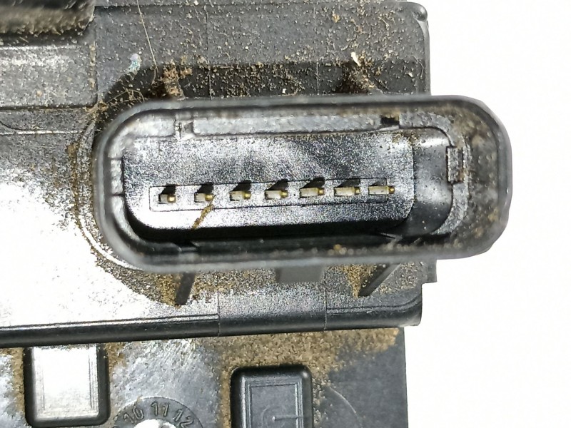 Recambio de cerradura puerta trasera derecha para kia ceed 1.6 crdi - d4fb referencia OEM IAM 814201H000  