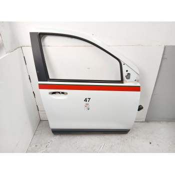 PUERTA DELANTERA DERECHA 801009178R 