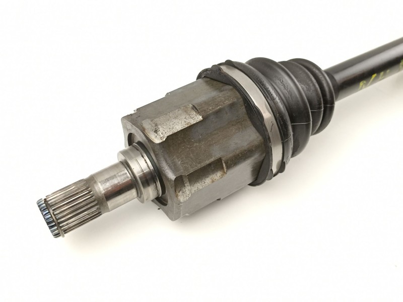 Recambio de transmision delantera derecha para kia ceed 1.6 crdi - d4fb referencia OEM IAM 495001H211  