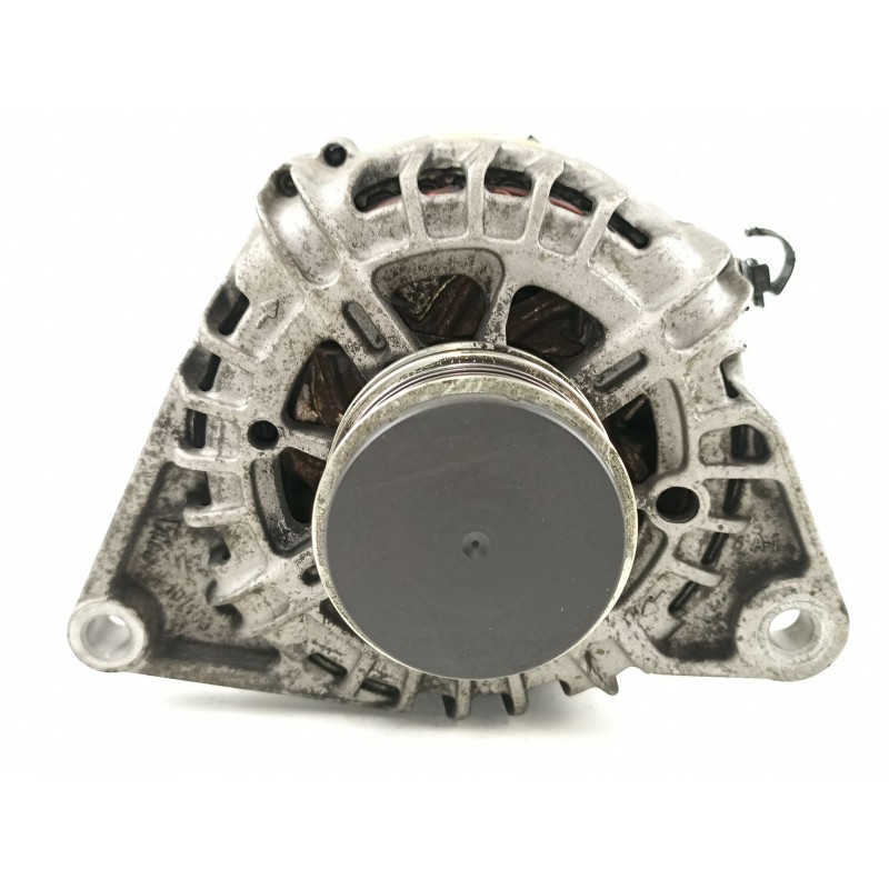 Recambio de alternador para kia ceed 1.6 crdi - d4fb referencia OEM IAM 373002A601 TG12C140 