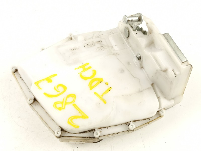 Recambio de cerradura puerta trasera derecha para suzuki sx4 1.9 /d19aa referencia OEM IAM 8230179J22  