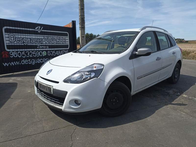 Recambio de carroceria para renault clio grandtour business referencia OEM IAM   