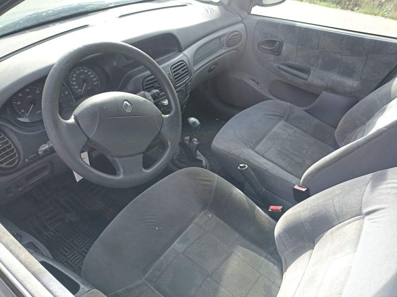 renault megane i (ba0/1_) del año 2001