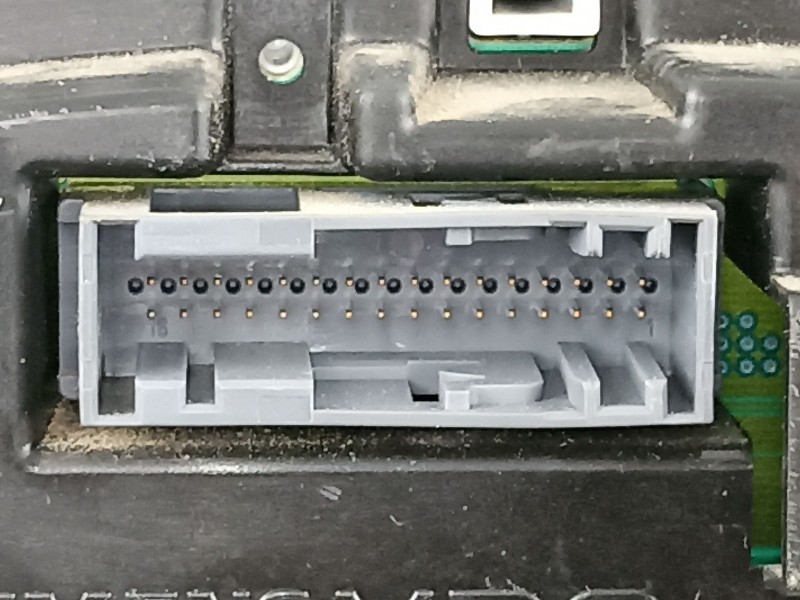 Recambio de cuadro instrumentos para suzuki sx4 1.9 /d19aa referencia OEM IAM 3410179JC1 A2C53060969 